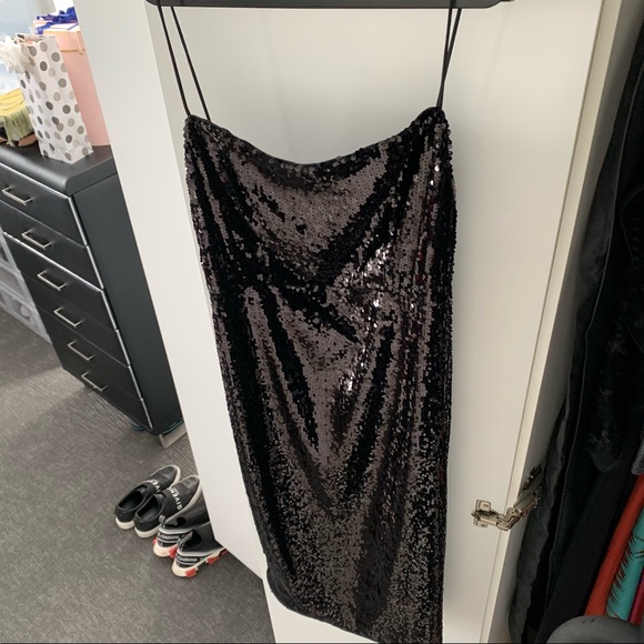 Black Sequence Midi Dress - Size 12 - Picture 3 of 5